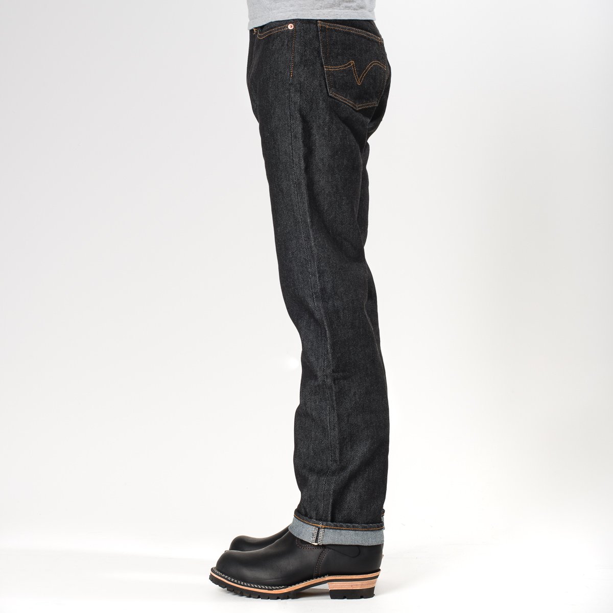 black selvedge jeans